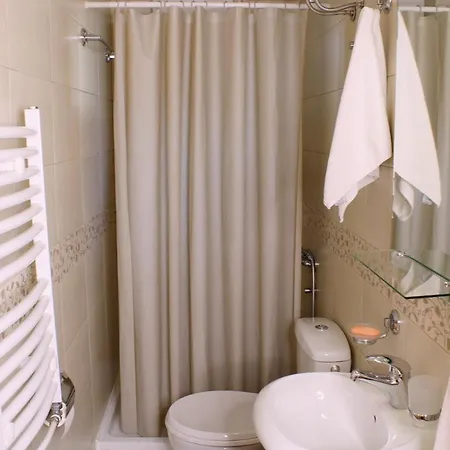 帕拉迪索斯公寓